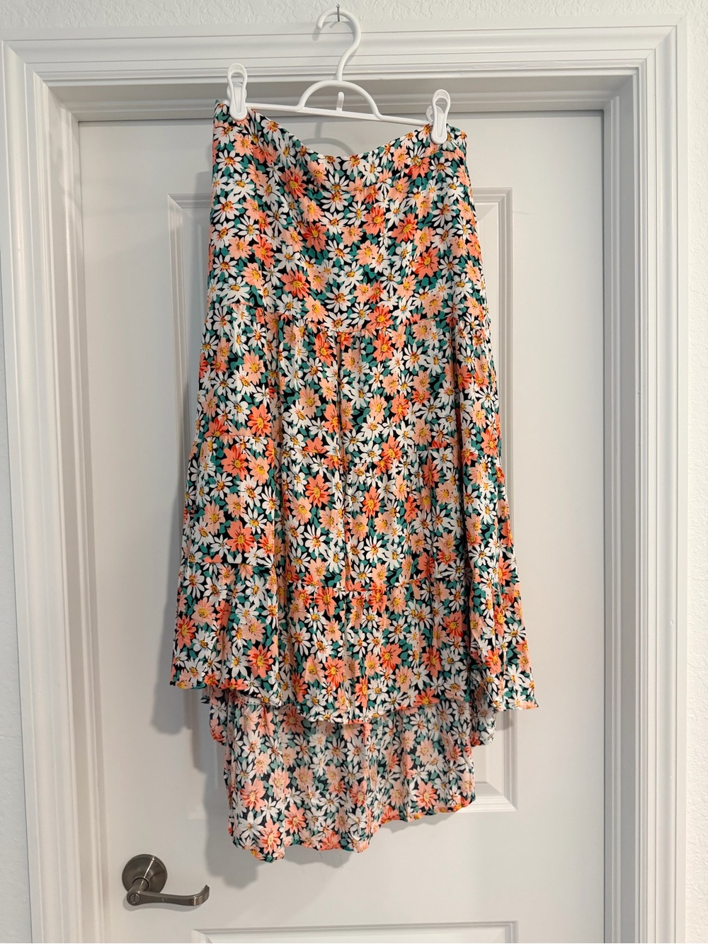 Floral High-Low Maxi Skirt - Orange & White Daisy Print